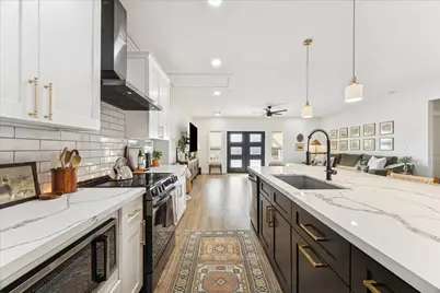 12915 Green Valley Drive, Rosharon, TX 77583 - Photo 12