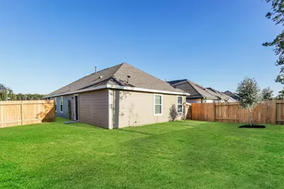 2704 Atlas Drive, Conroe, TX 77301 - Photo 2