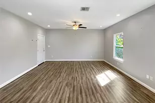 5005 Delano St, Houston, TX 77004 - Photo 26