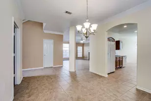 9907 Valance Way, Conroe, TX 77385 - Photo 6
