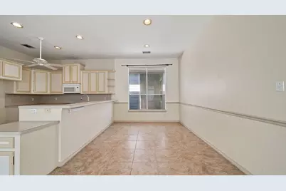 12994 Centaurus Court, Willis, TX 77318 - Photo 6