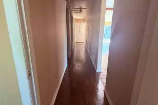 4427 Trafalgar Dr, Houston, TX 77045 - Photo 16