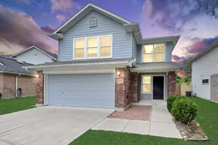 14614 Sweetwater View Dr, Houston, TX 77047 - Photo 1