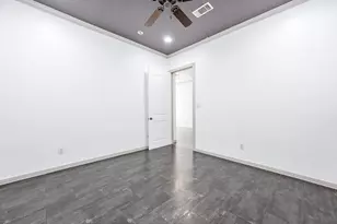 12830 Willow Centre Dr, Houston, TX 77066 - Photo 14