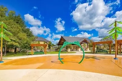 127 Deerchase Drive, Conroe, TX 77384 - Photo 46