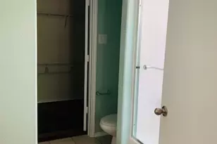 5042 Canyon Blanco Dr, Houston, TX 77045 - Photo 10