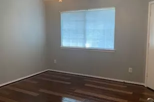 5042 Canyon Blanco Dr, Houston, TX 77045 - Photo 12