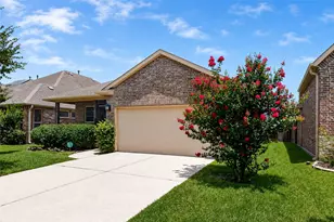 15515 Granite Mountain Trail, Houston, TX 77049 - Photo 32