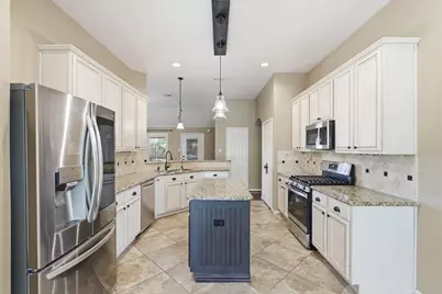 7506 Nicholforest Lane, Spring, TX 77389 - Photo 6