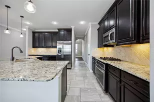 13318 Cameron Reach Dr, Tomball, TX 77377 - Photo 10