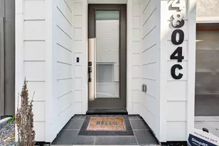 4804 Elysian St, Houston, TX 77009 - Photo 4