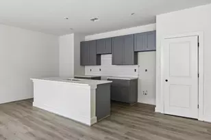 2023 Oak Forest Dr, Houston, TX 77018 - Photo 22