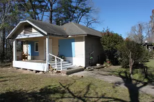 200 Dr Martin Luther King Jr Pl S, Conroe, TX 77301 - Photo 2