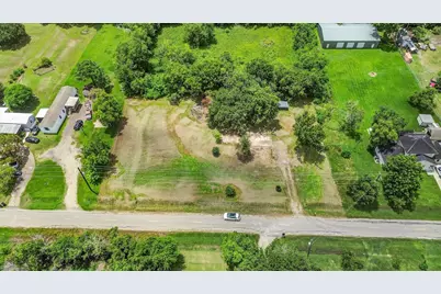 2478 Brias Road, Angleton, TX 77515 - Photo 4