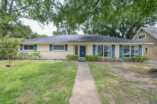 4611 Chantilly Cir, Houston, TX 77018 - Photo 1