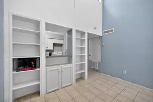 10075 Westpark Dr, Houston, TX 77042 - Photo 12