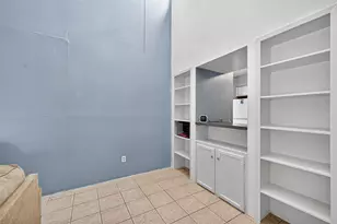 10075 Westpark Dr, Houston, TX 77042 - Photo 10