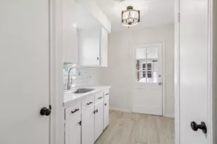 2127 Blue Willow Dr, Houston, TX 77042 - Photo 16