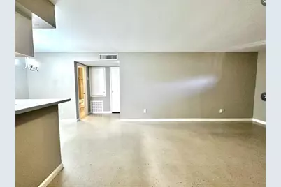 2200 Cypress Landing #F-7, Houston, TX 77090 - Photo 4