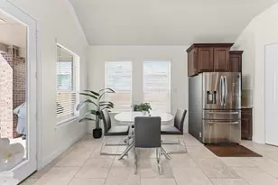 95 Lindenberry Cir, The Woodlands, TX 77389 - Photo 14