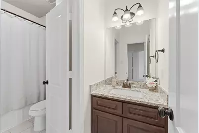 95 Lindenberry Circle, The Woodlands, TX 77389 - Photo 32