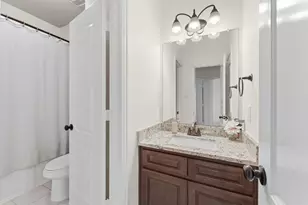 95 Lindenberry Cir, The Woodlands, TX 77389 - Photo 32