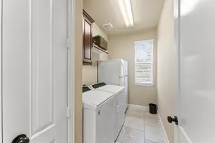 95 Lindenberry Cir, The Woodlands, TX 77389 - Photo 8