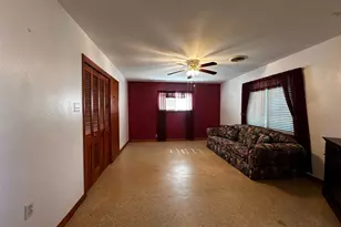 423 Newton St, Orange, TX 77630 - Photo 20