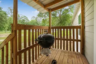 13463 3rd St, Splendora, TX 77372 - Photo 8