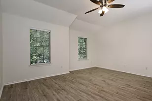 222 Blushwood Pl, The Woodlands, TX 77382 - Photo 20