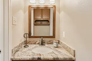 15811 Spring Forest Dr, Houston, TX 77059 - Photo 12