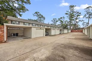 12632 Huntingwick Dr, Houston, TX 77024 - Photo 30