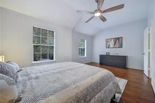 22 Butterfly Branch Pl, The Woodlands, TX 77382 - Photo 16