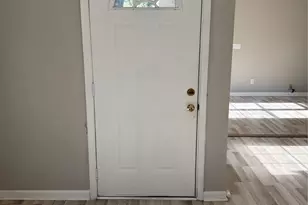 12127 Panay Dr, Houston, TX 77048 - Photo 4