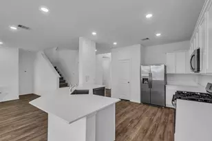 1815 Hyde Acres St, League City, TX 77573 - Photo 6