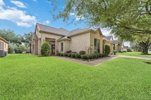 9234 E Canyon Lake Springs Dr, Cypress, TX 77433 - Photo 6