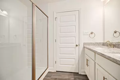 412 Bryan Way, Angleton, TX 77515 - Photo 10