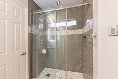 15531 Kentford Drive, Houston, TX 77062 - Photo 34