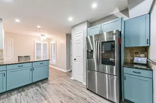 15531 Kentford Dr, Houston, TX 77062 - Photo 18