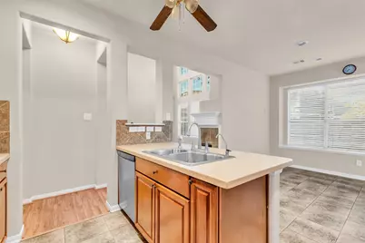 7803 Glenn Cliff Drive, Houston, TX 77064 - Photo 16