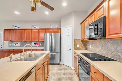 7803 Glenn Cliff Drive, Houston, TX 77064 - Photo 14