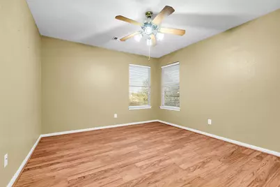 7803 Glenn Cliff Drive, Houston, TX 77064 - Photo 34