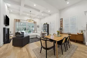 440 W 21st St, Houston, TX 77008 - Photo 2