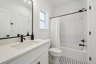 440 W 21st Street, Houston, TX 77008 - Photo 26