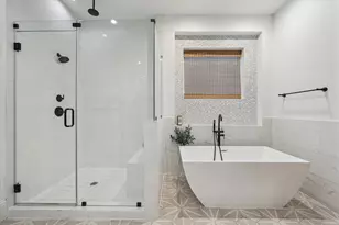 440 W 21st St, Houston, TX 77008 - Photo 20