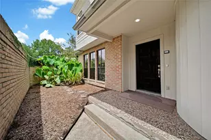 3203 Ashfield Dr, Houston, TX 77082 - Photo 4