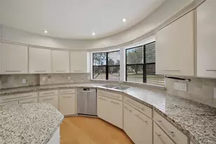 3203 Ashfield Dr, Houston, TX 77082 - Photo 14