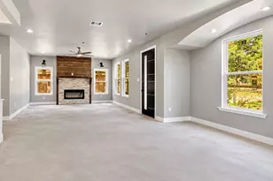 9114 Firnat St, Houston, TX 77016 - Photo 2