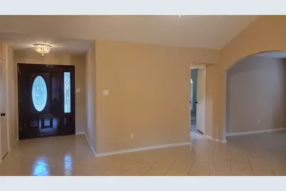 3335 Lakeland Gardens Drive, Katy, TX 77449 - Photo 4