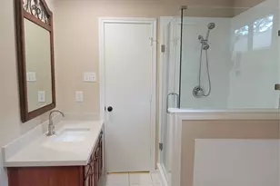 3335 Lakeland Gardens Dr, Katy, TX 77449 - Photo 18
